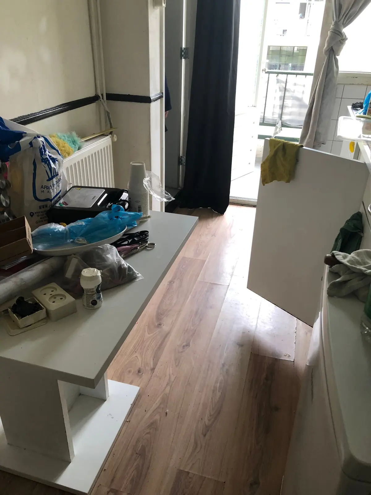 Image 2 of 3