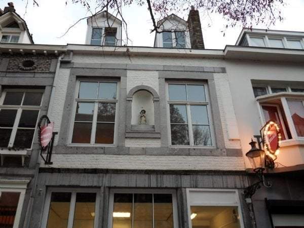 Image 1 sur 10