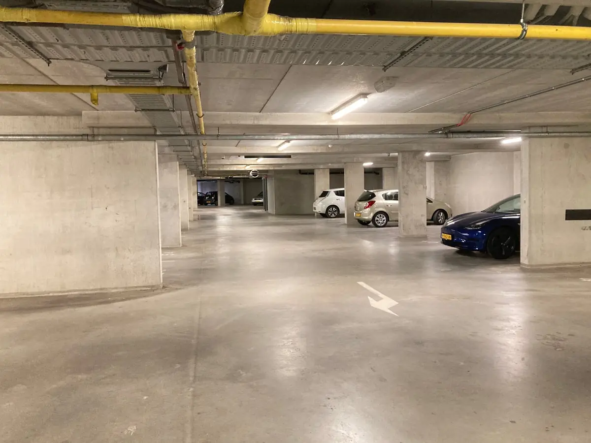 Image 24 of 28