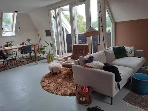 2-Zimmer-Wohnung Motorrijtuigstraat 8, Broek in Waterland - Zu vermieten