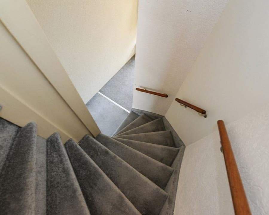 Image 5 of 7