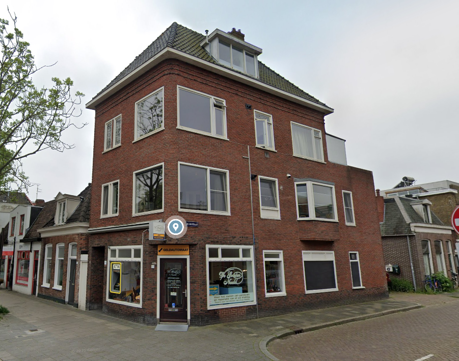 Image 1 of 5