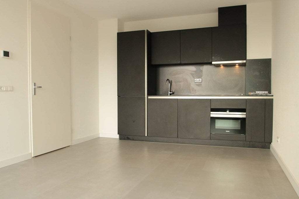 Bild 2 von 9
