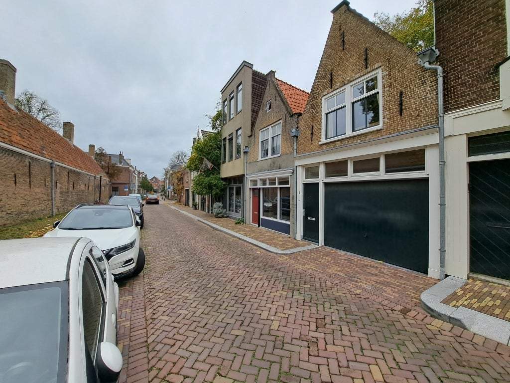 Afbeelding 1 van 12