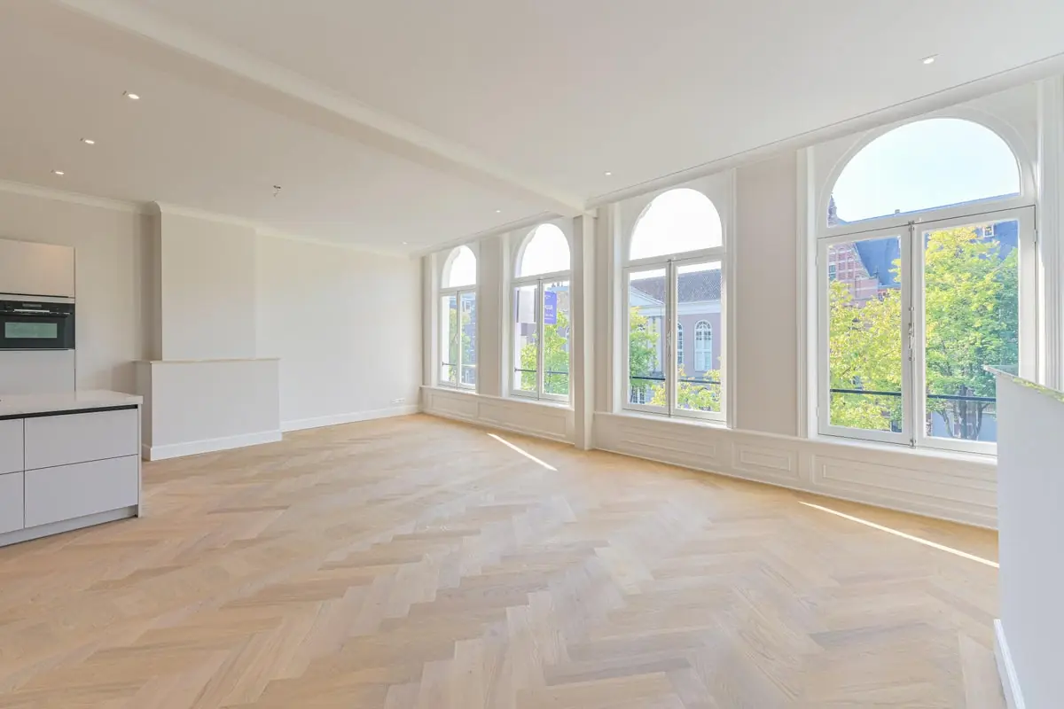 Bild 2 von 21