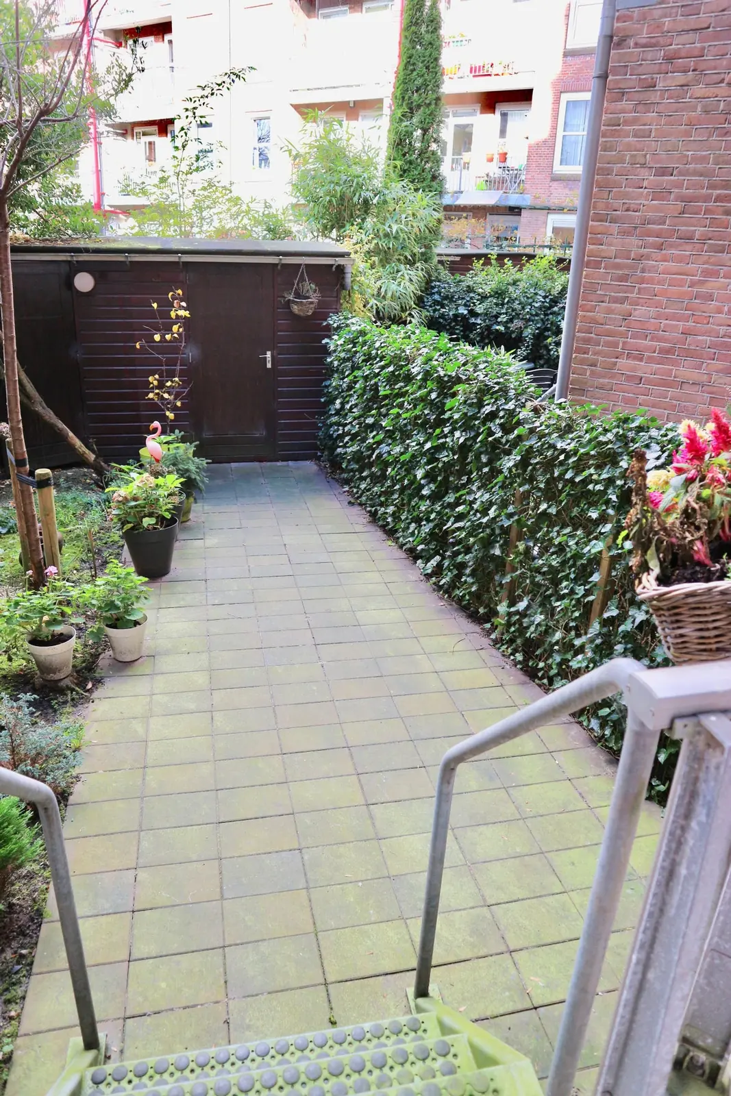 Image 24 of 27