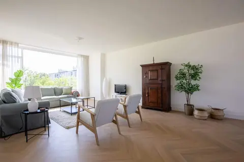 Apartamento en planta alta Groen van Prinstererlaan 117, La Haya - En alquiler
