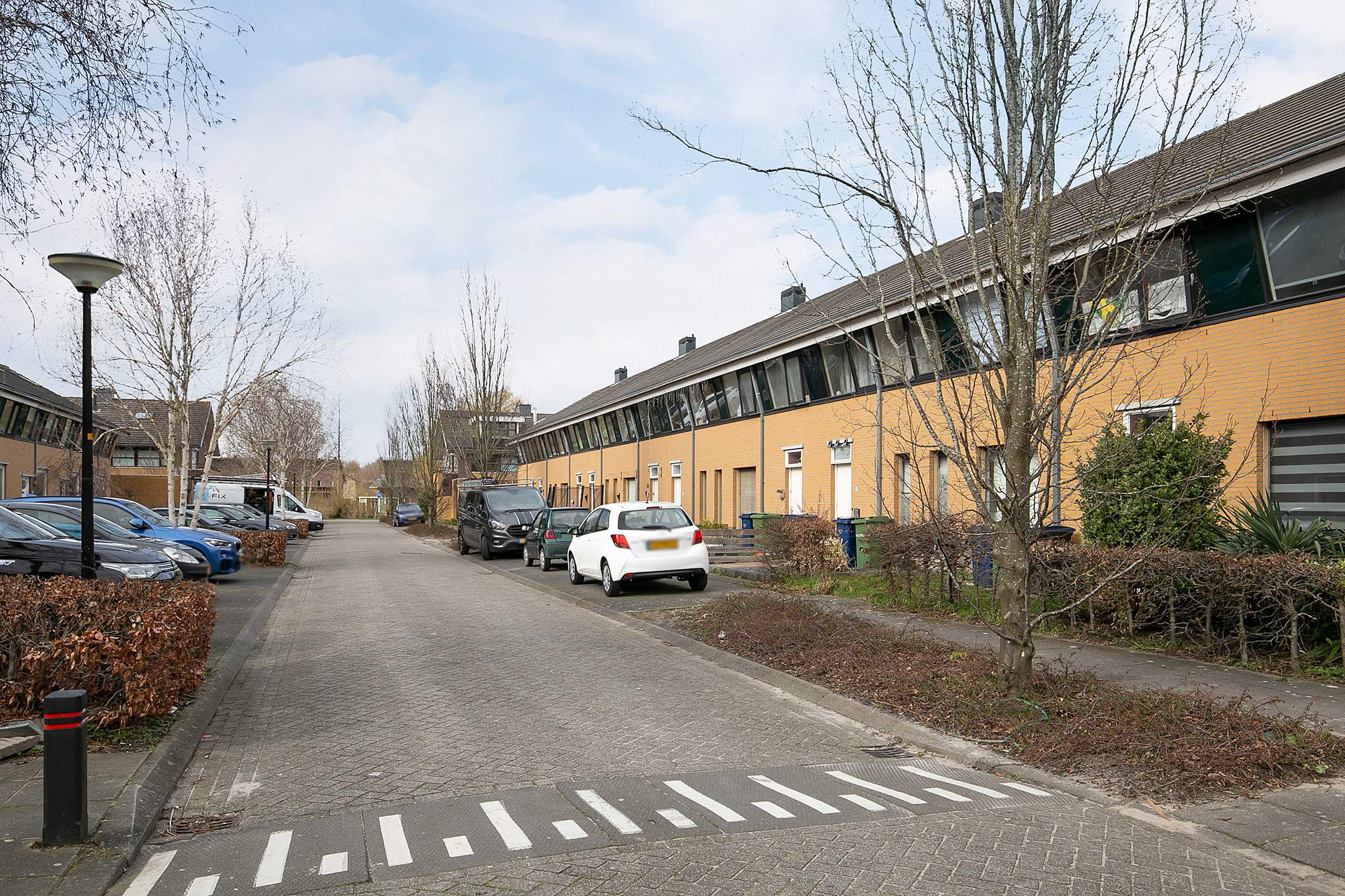 Bild 2 von 6