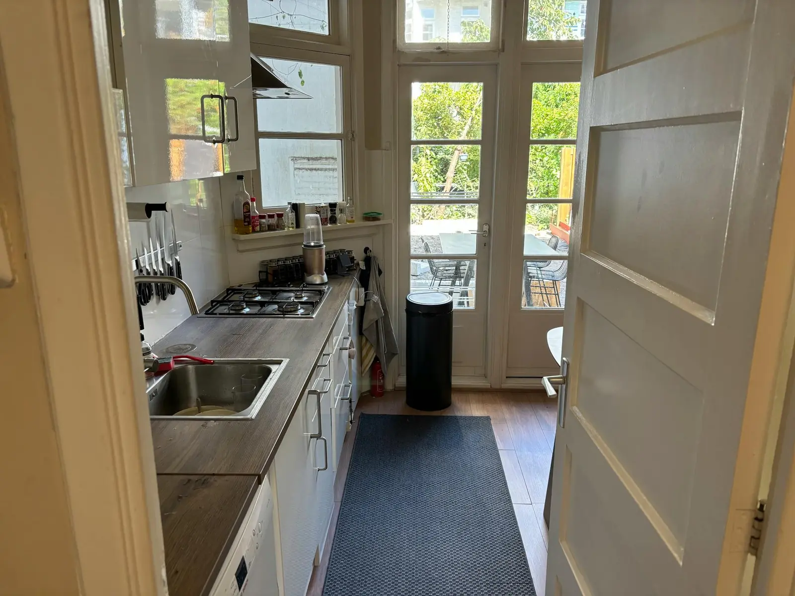 Image 10 of 29
