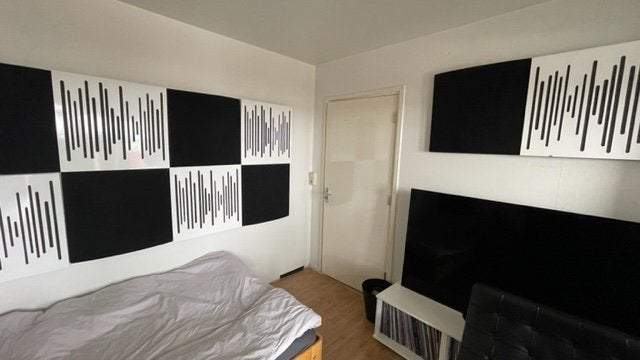Image 2 sur 6