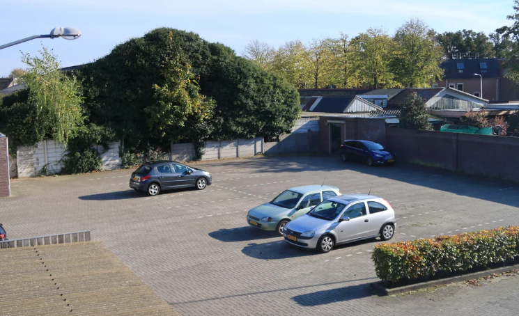 Bild 2 von 4