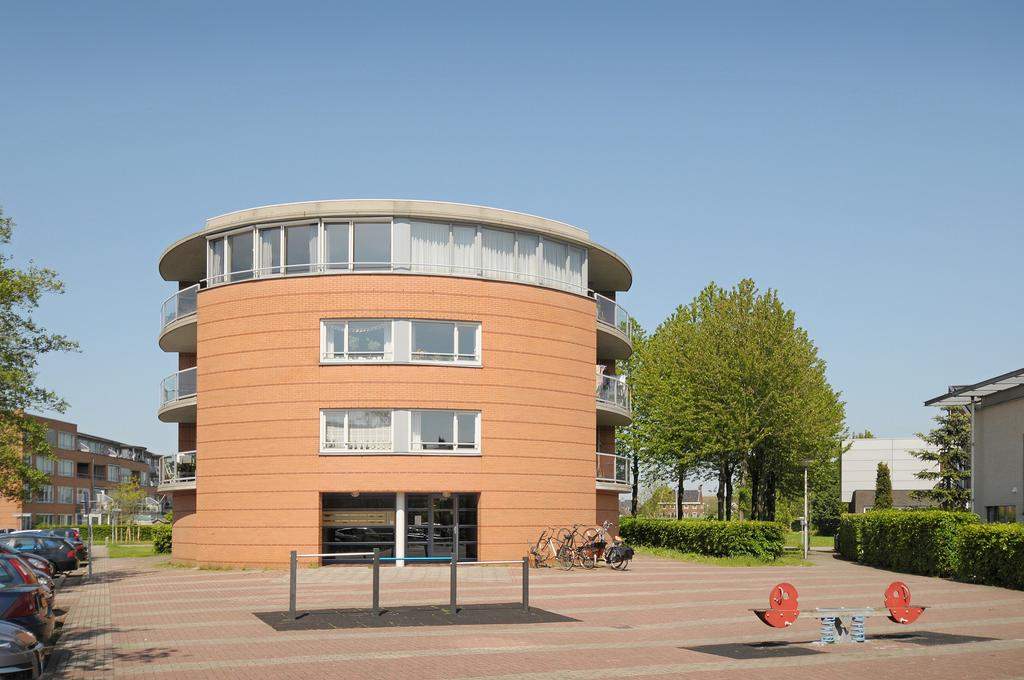 Bild 2 von 21