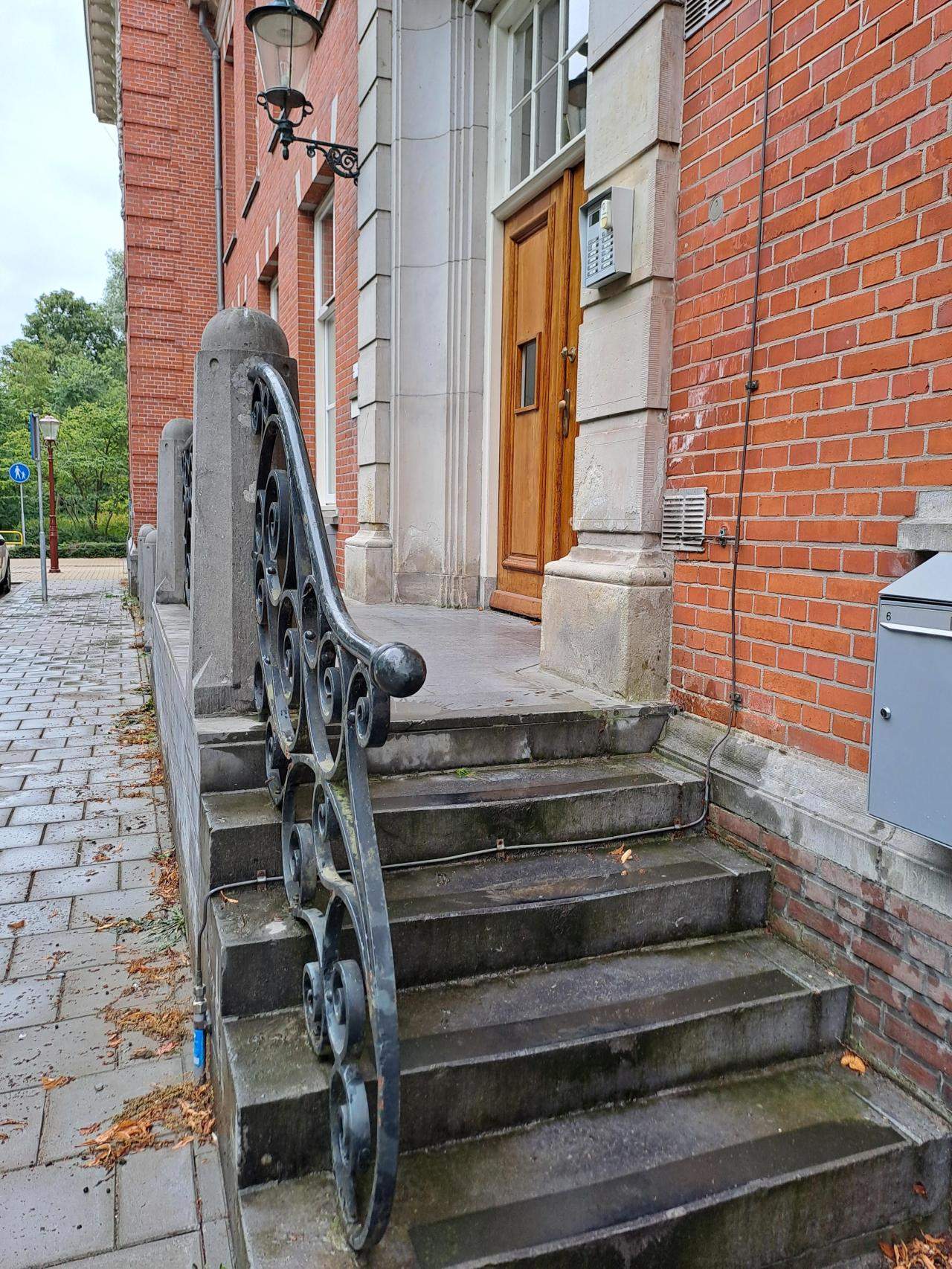 Bild 3 von 9