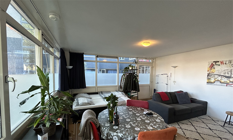 Bild 1 von 6