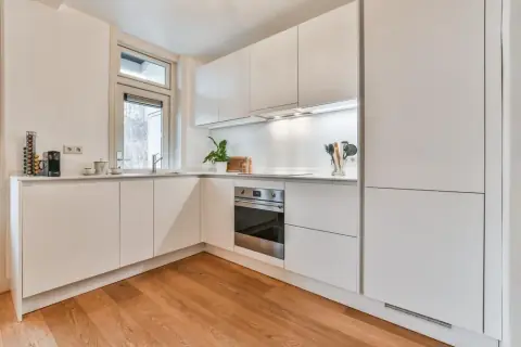 Furnished 2-Bedroom Flat Graaf Florisstraat, Amsterdam - For Rent