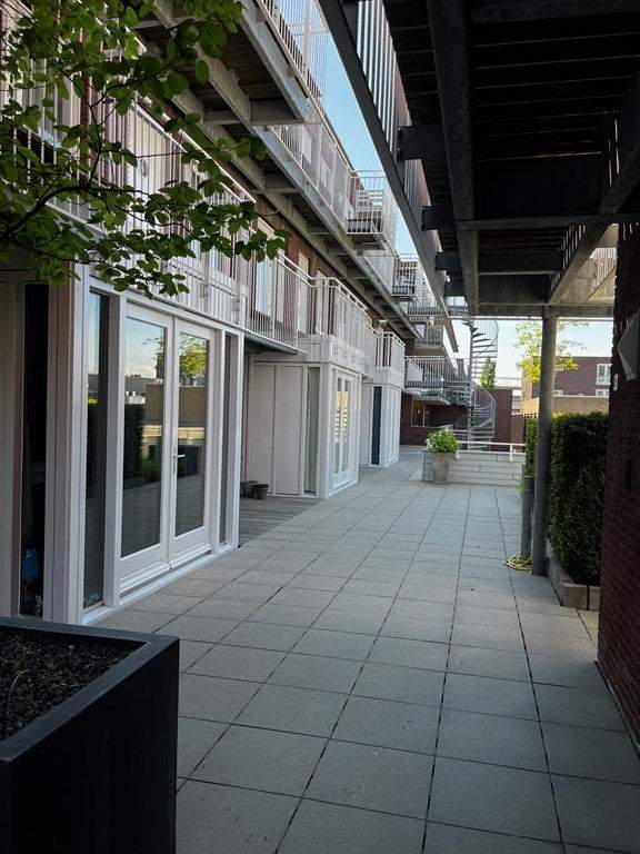 Bild 1 von 17