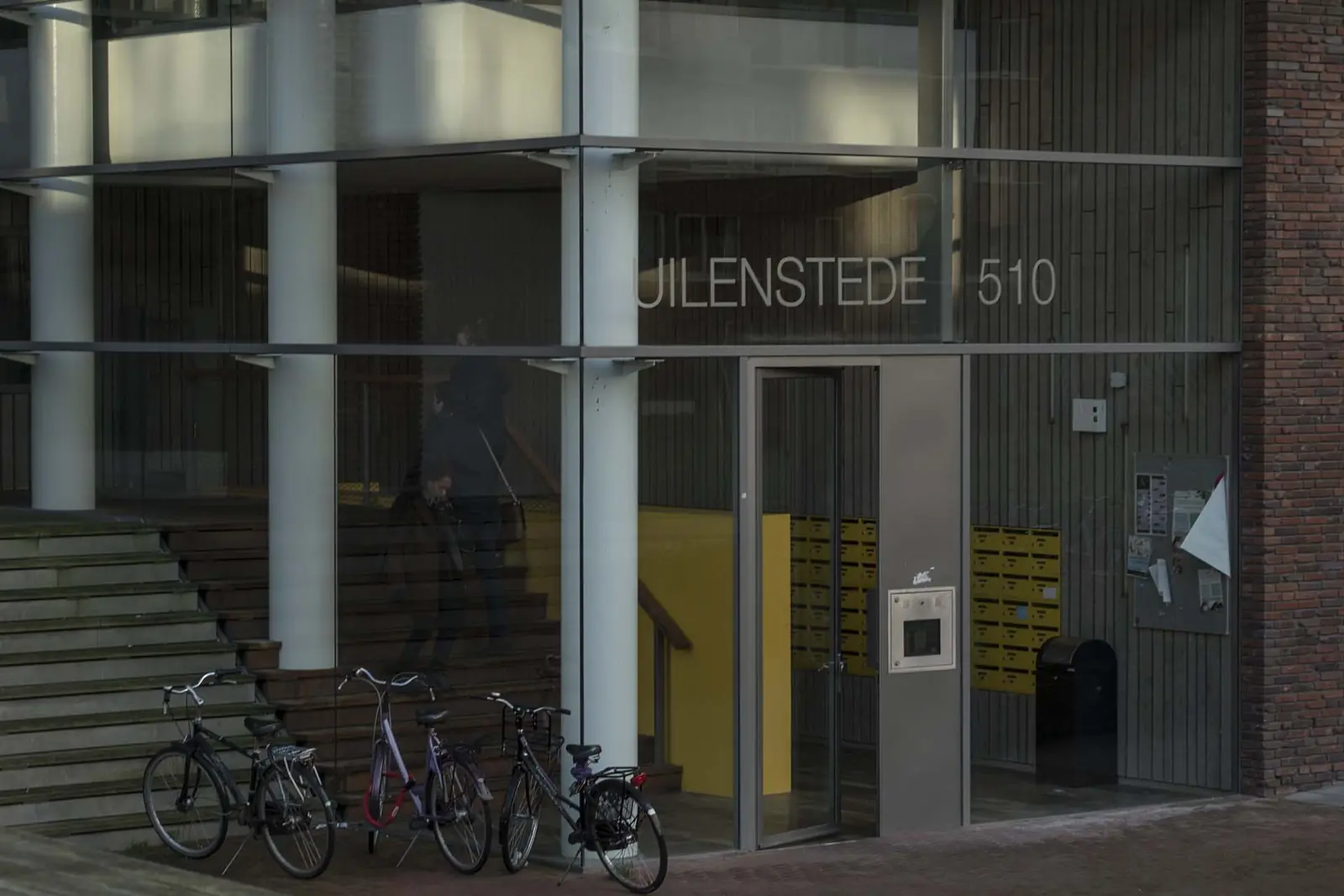 Afbeelding 4 van 6