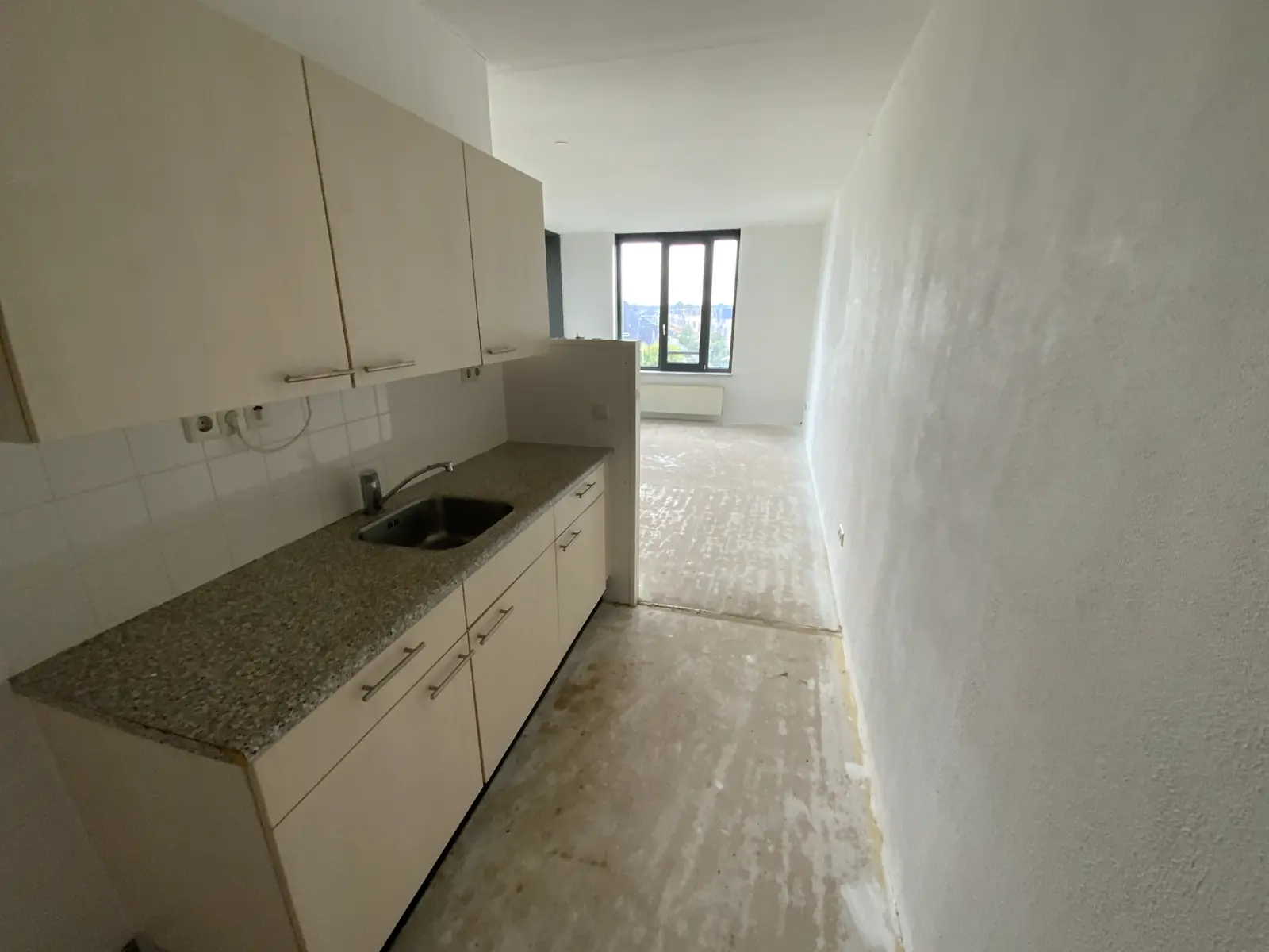 Image 10 of 12