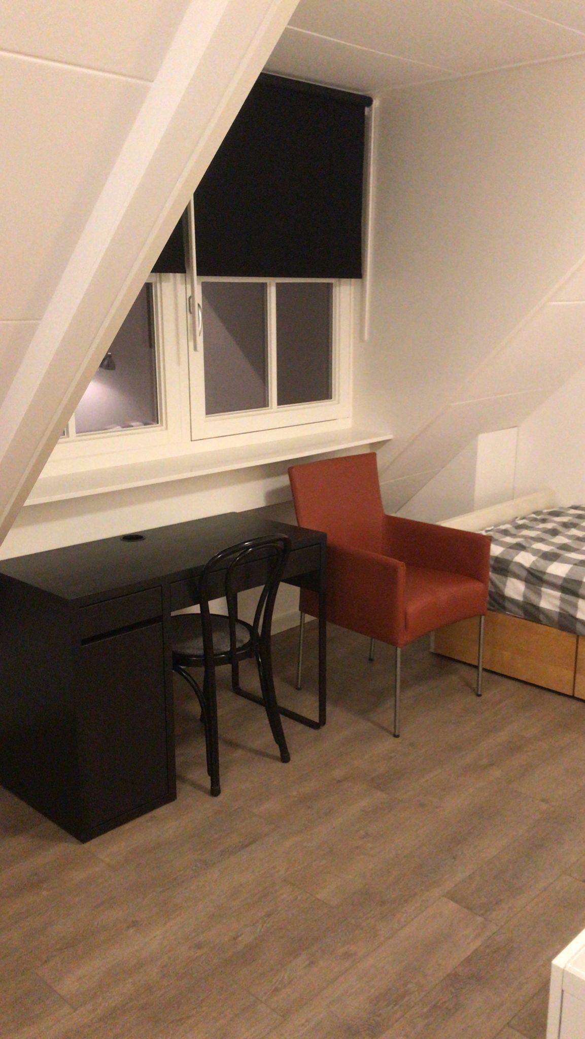 Bild 2 von 4
