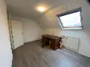 Image 4 of 10