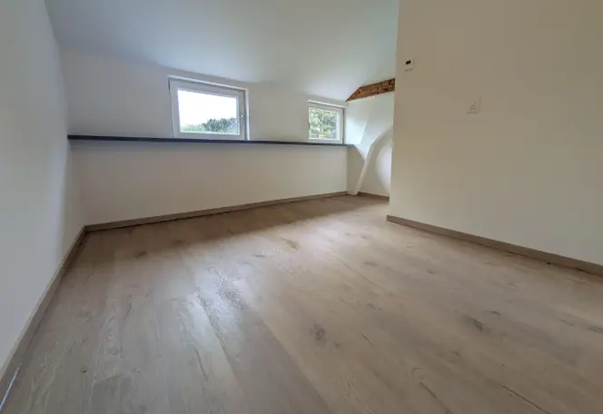 Bild 4 von 10