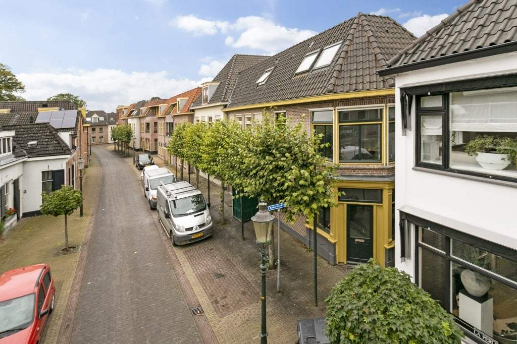 Afbeelding 1 van 21