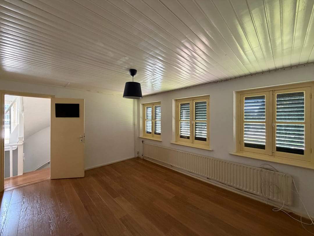 Image 8 of 13