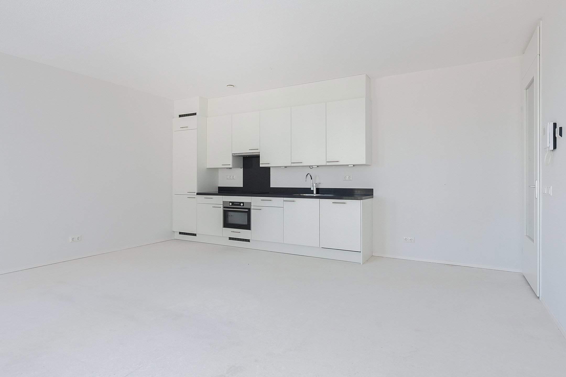 Image 2 of 15