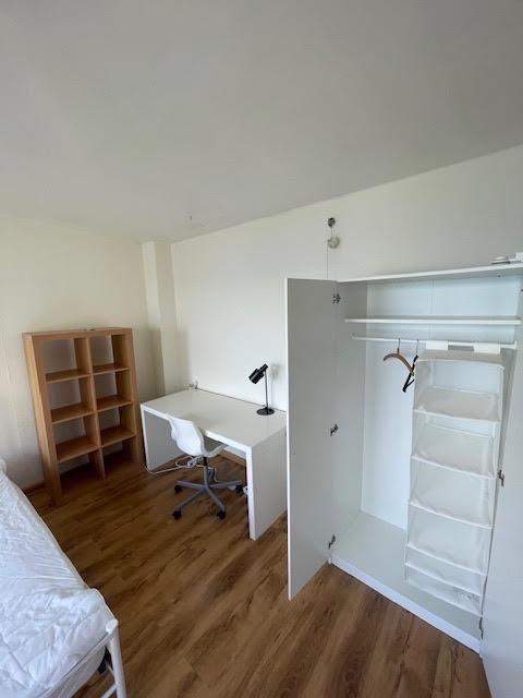 Bild 2 von 10
