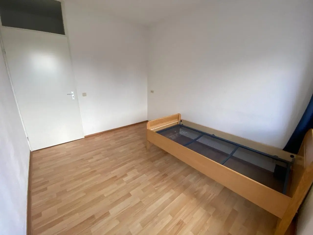 Image 7 of 9