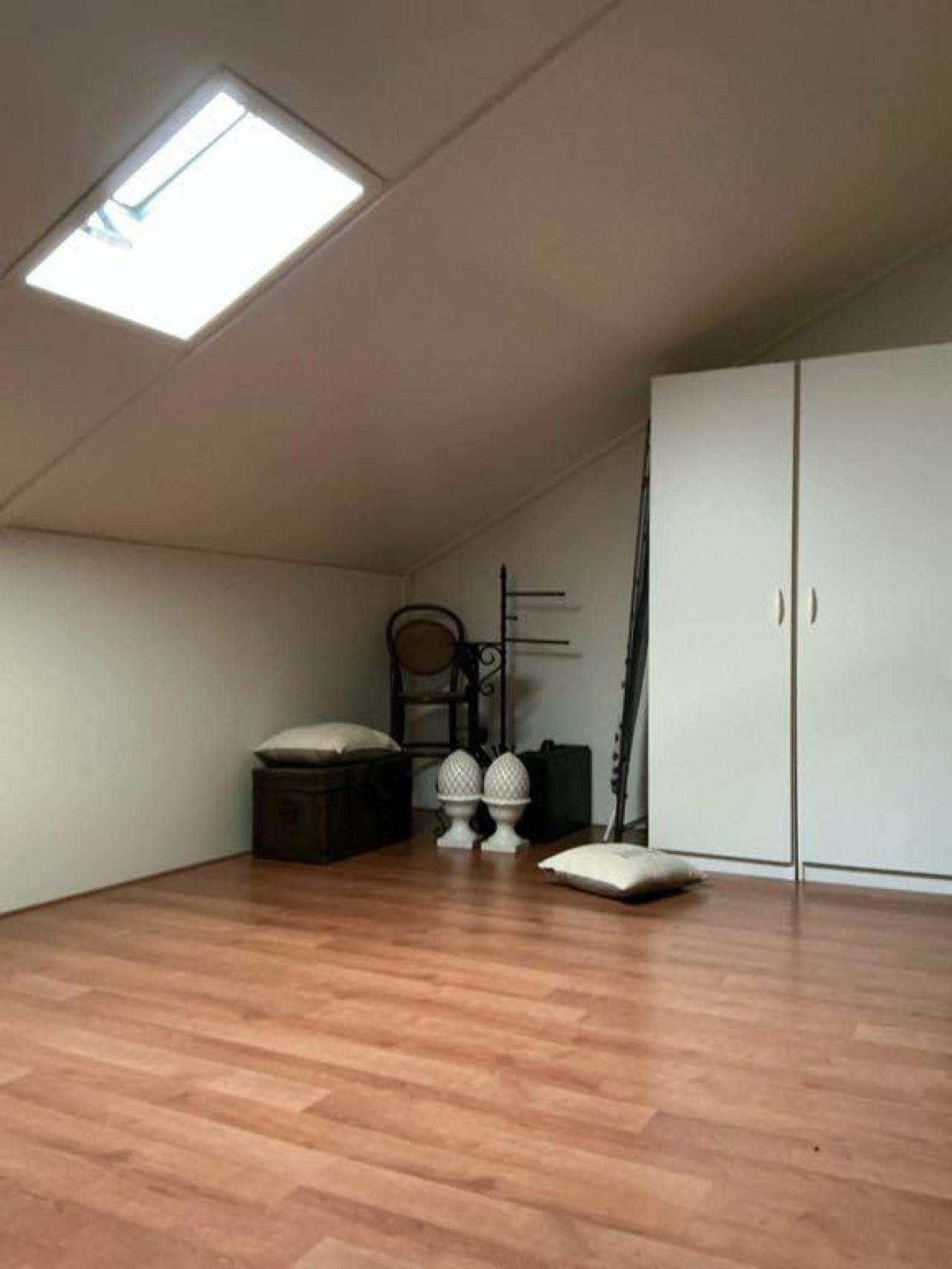 Bild 6 von 9
