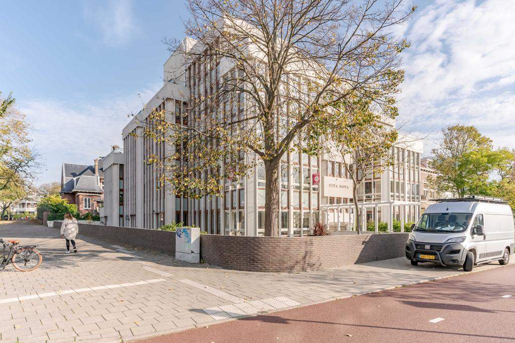 Afbeelding 1 van 23