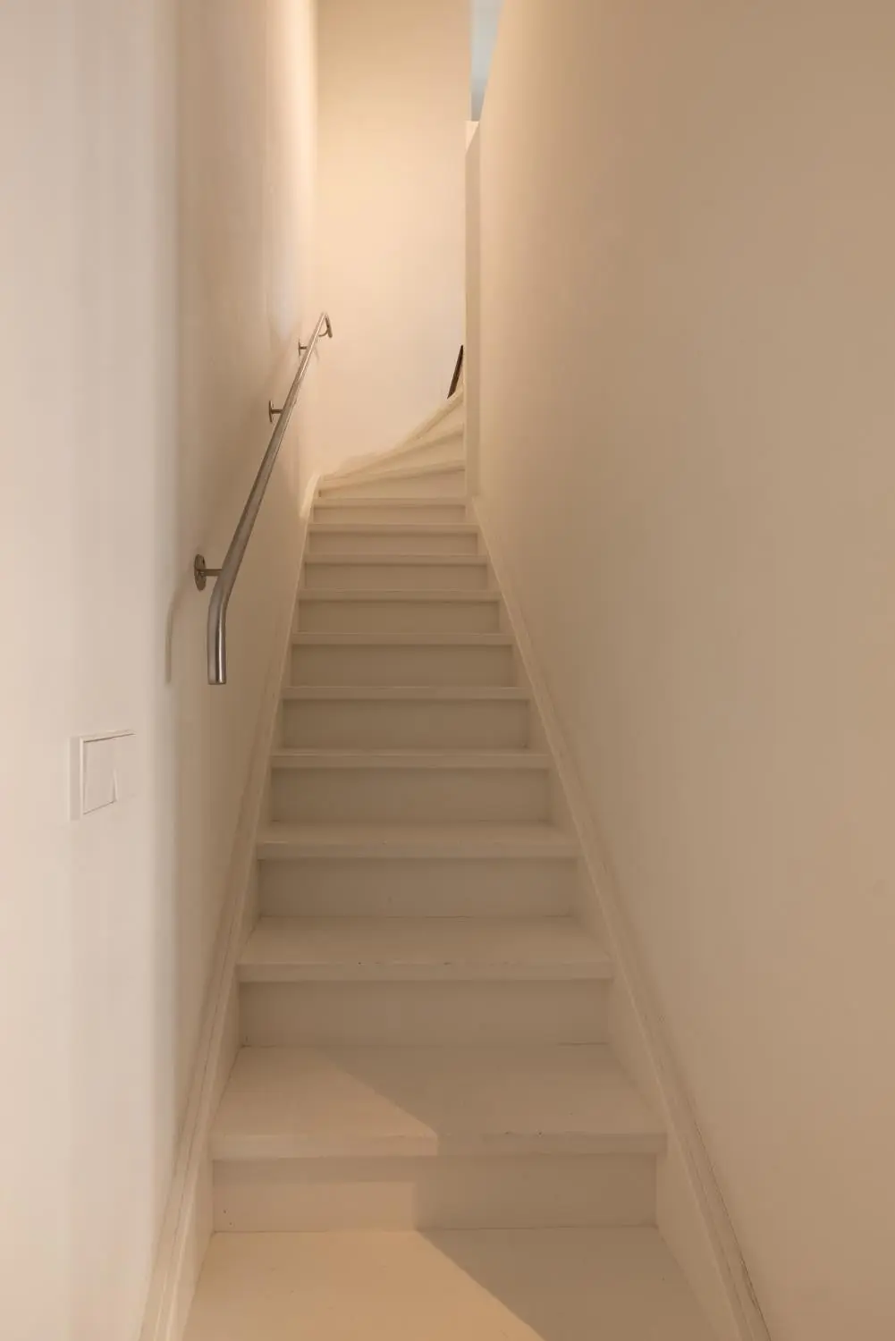 Image 15 of 28