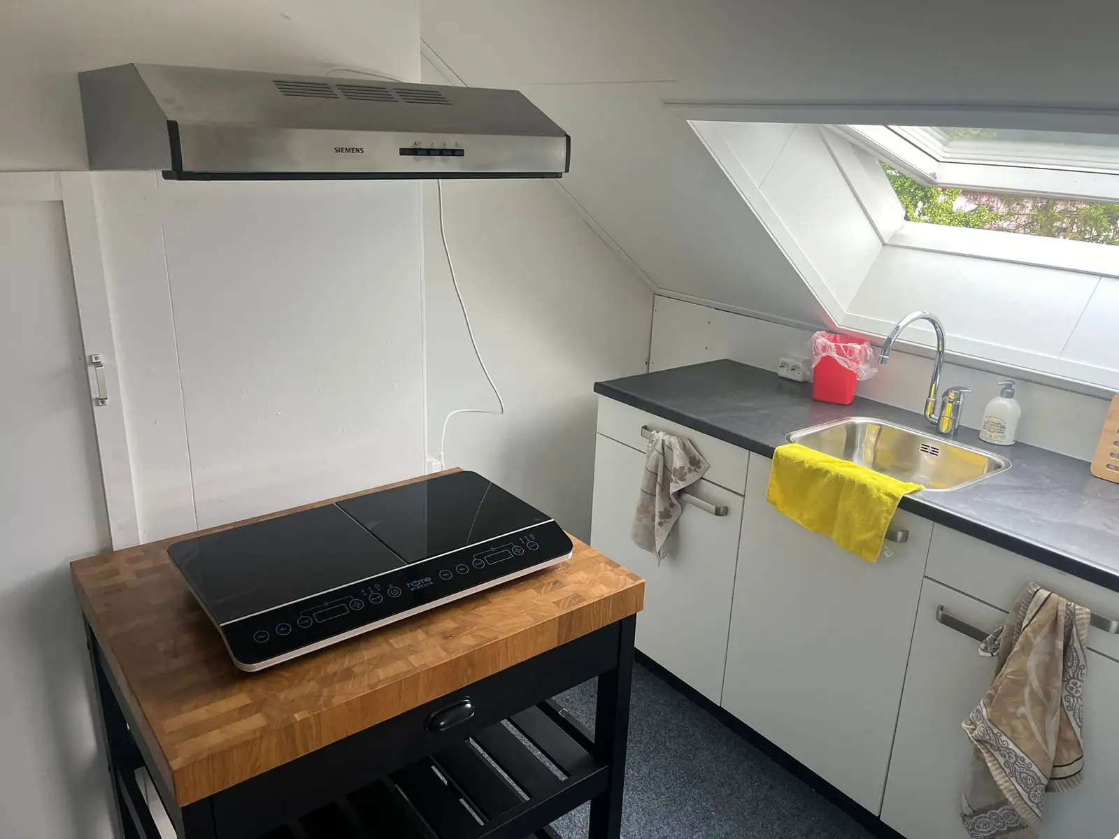 Image 6 of 6