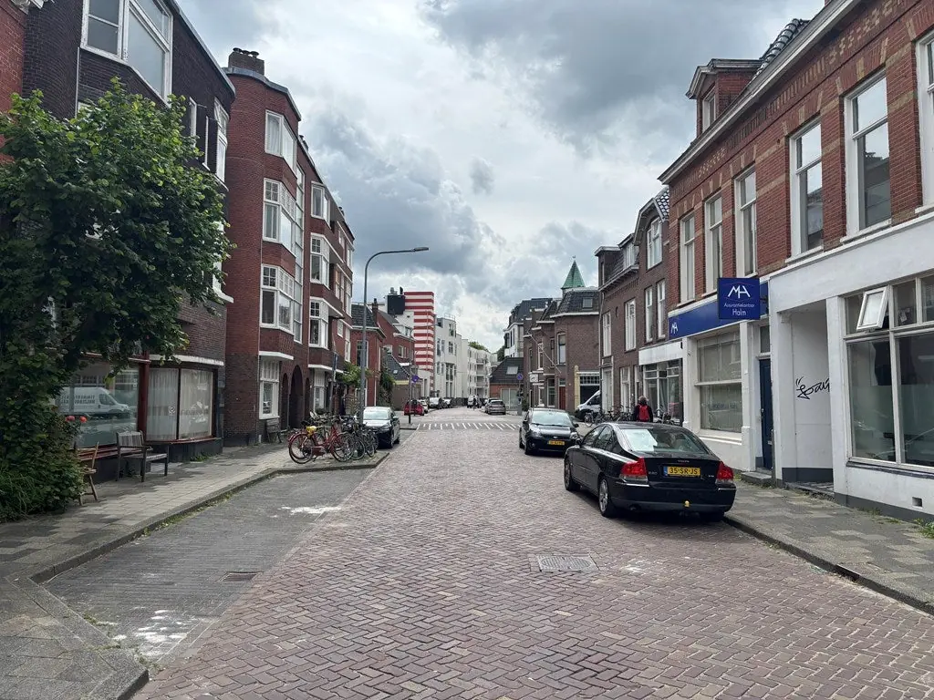 Image 16 of 16