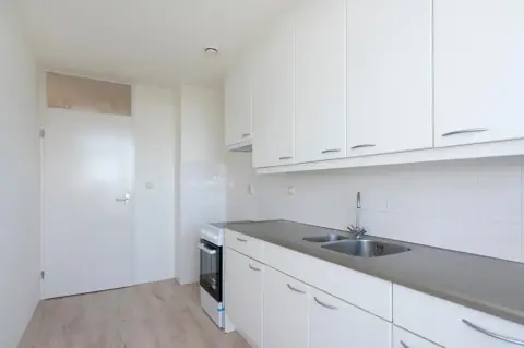Apartamento en Messiaenplantsoen, Almere - En Alquiler