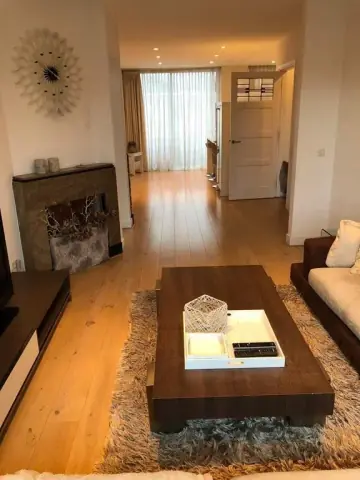 Apartamento en Van Halewijnlaan, Voorburg - En alquiler