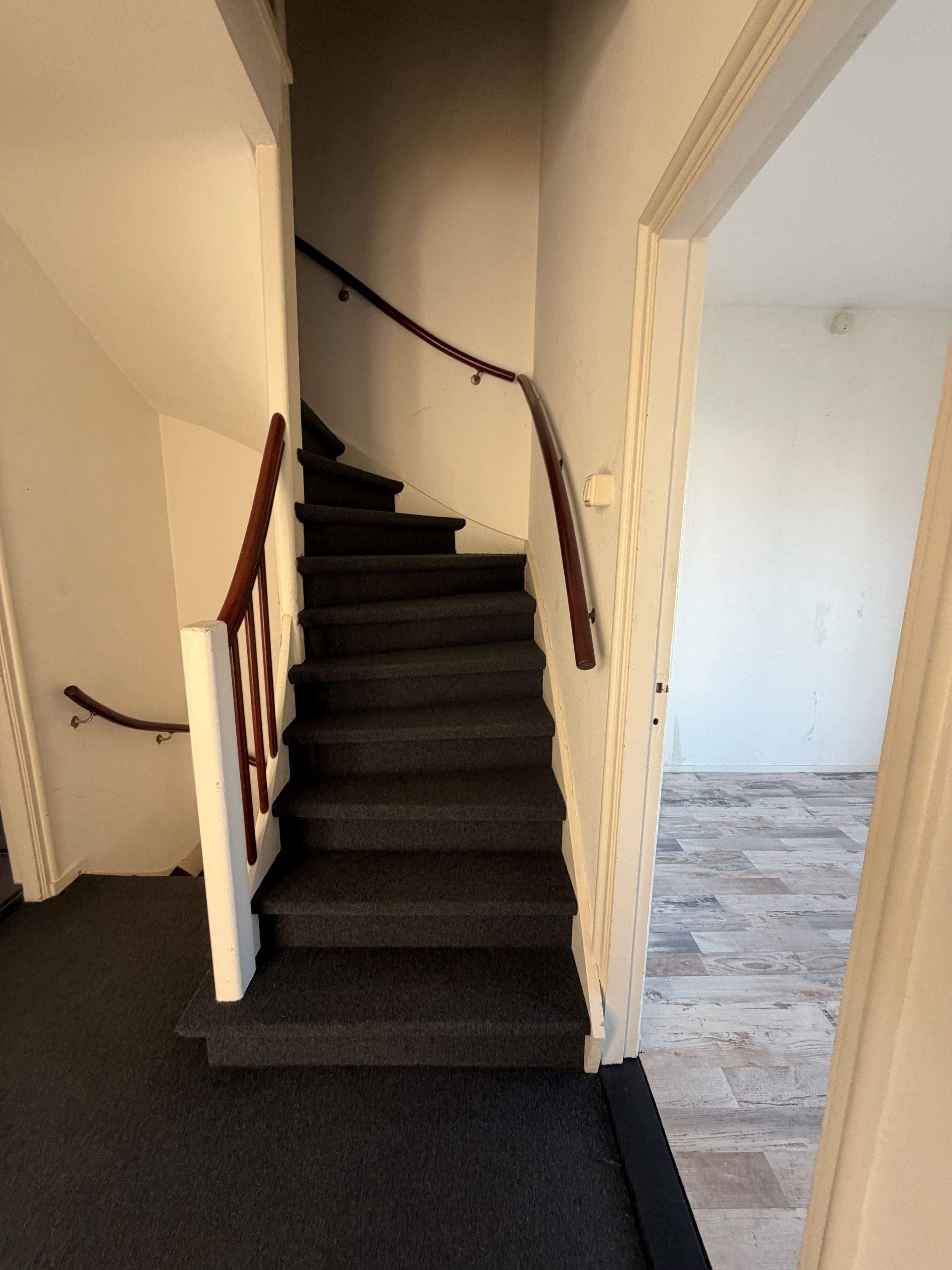 Image 21 of 29