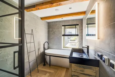 Appartement Wagenstraat 183-A, Den Haag - Te huur