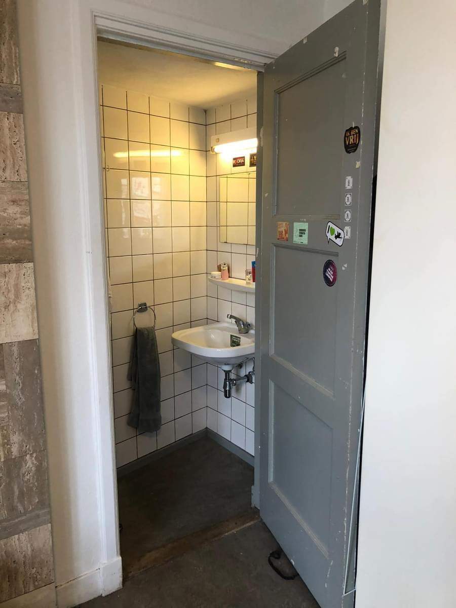 Afbeelding 1 van 8