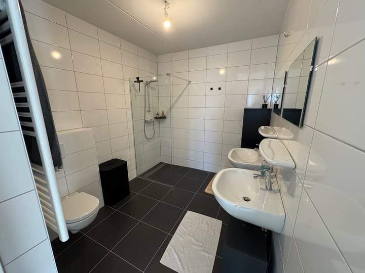 Bild 3 von 7