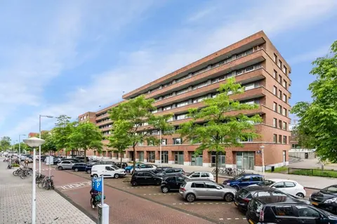 Apartamento amueblado de 3 habitaciones en Ottho Heldringstraat, Ámsterdam - En alquiler