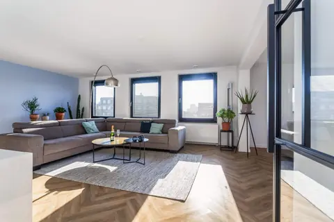 Möbliertes Zimmer im Penthouse, Laan op Zuid, Rotterdam - Zu vermieten