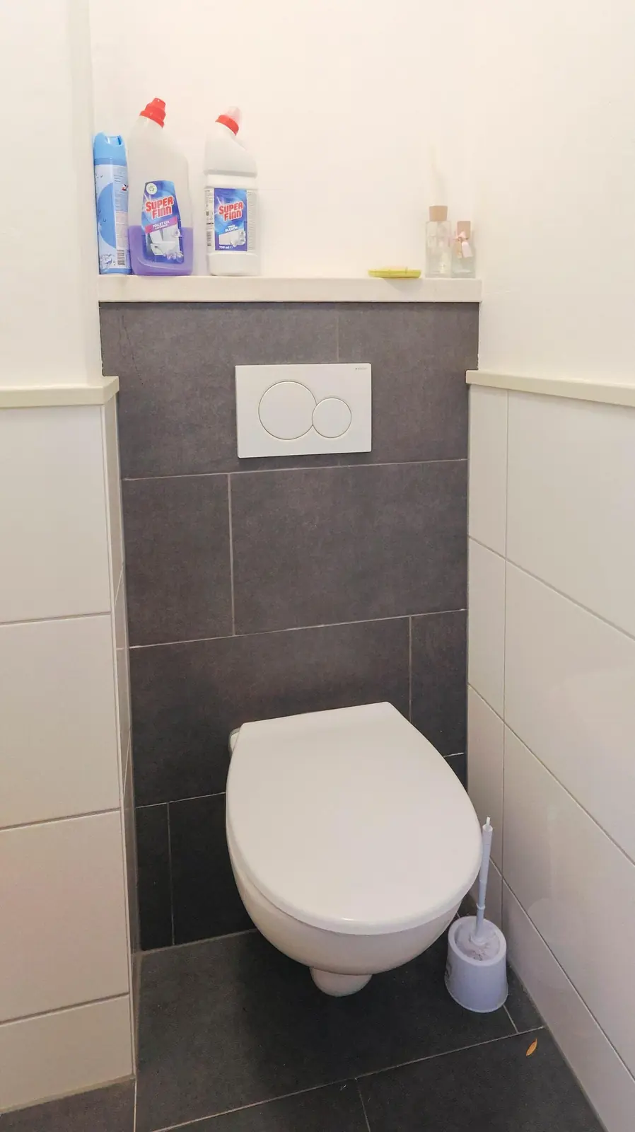 Image 10 of 14