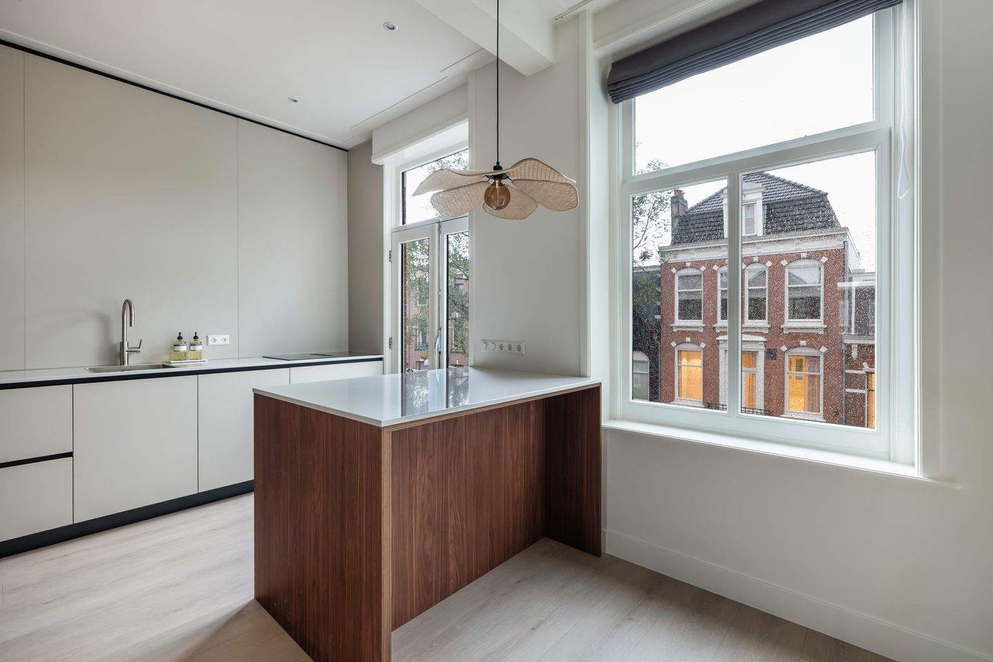 Afbeelding 5 van 50
