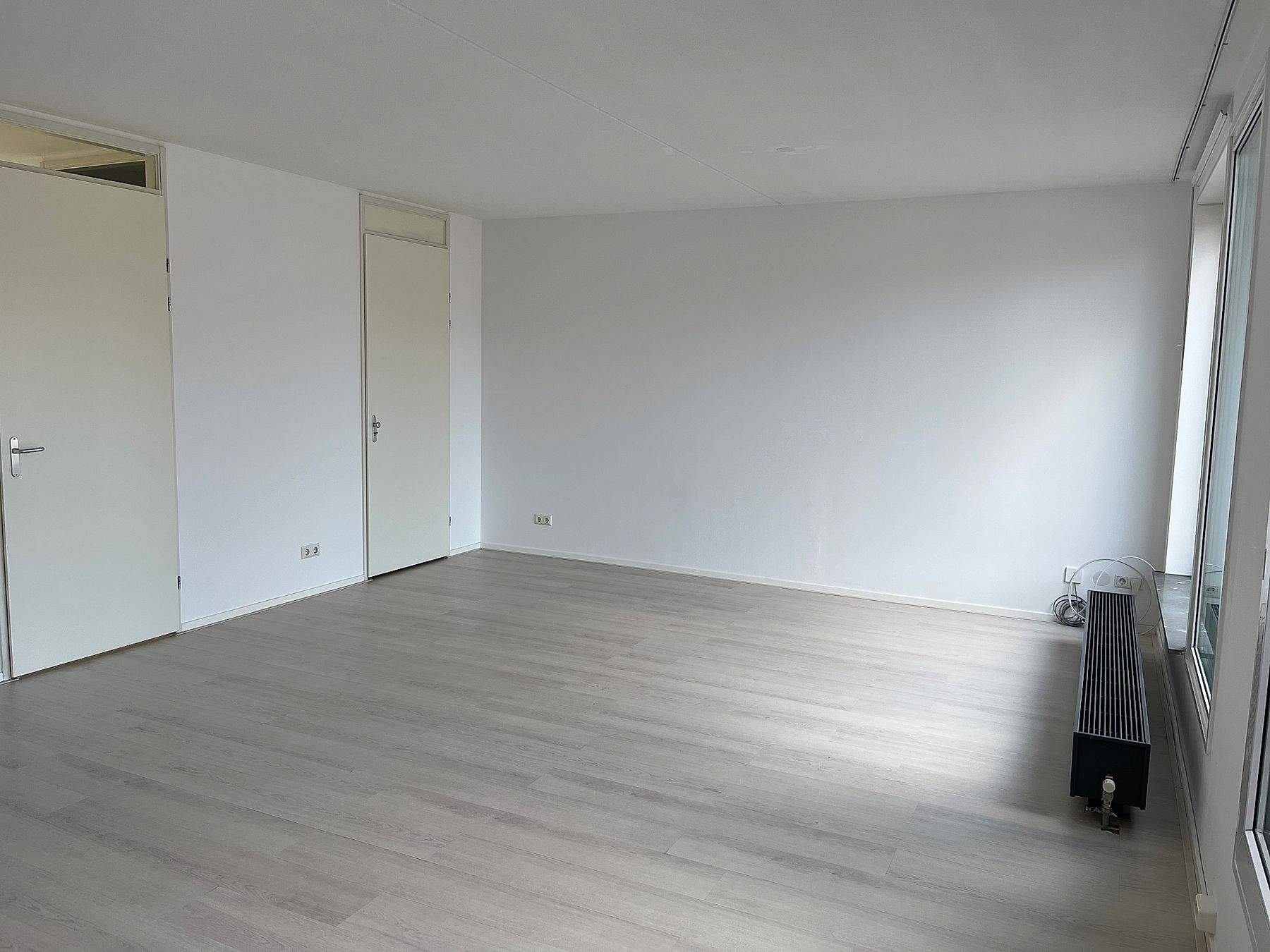 Bild 2 von 8