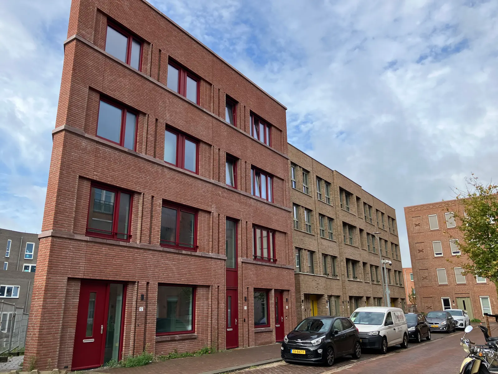 Image 1 of 28