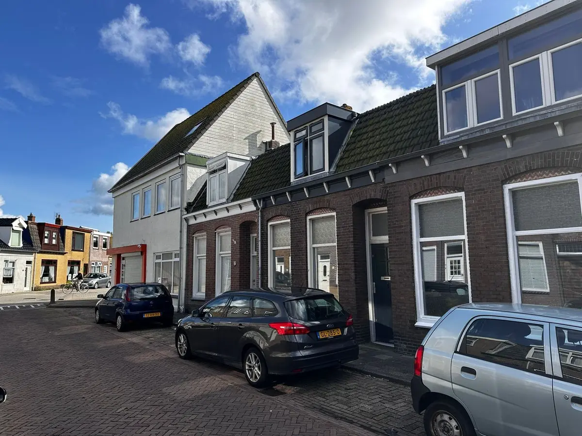 Image 14 of 16