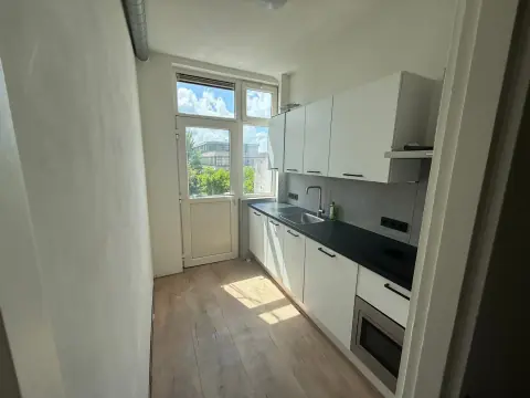 Unfurnished Room J.C. Kapteynlaan, Groningen - For Rent