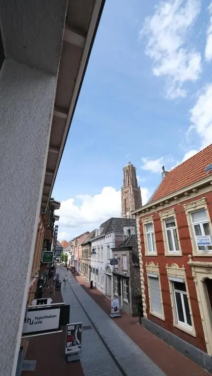 Bild 25 von 27